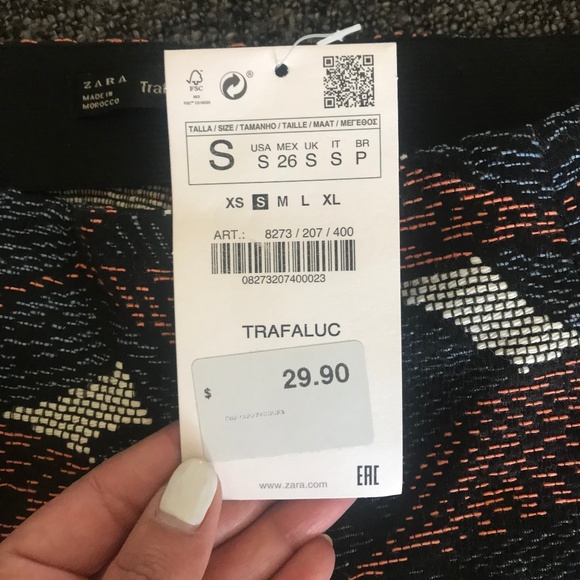 SOLD! - Zara Trafaluc Leaf Print High Waist Shorts - Picture 5 of 5